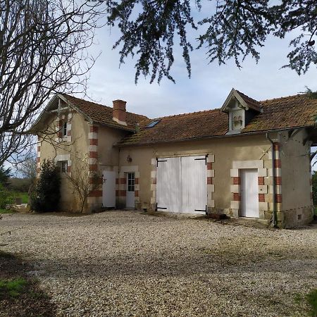 Bed and Breakfast Petit Saint Hubert 1 A 4 Personnes Velles  Exterior foto